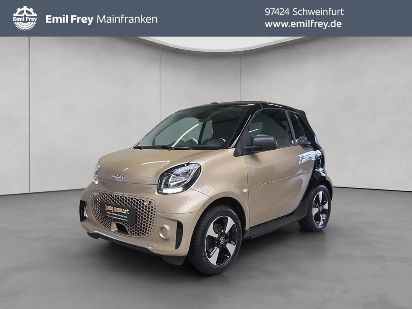smart forTwo fortwo cabrio EQ Plus-Paket Cool&Audio Noir - 1