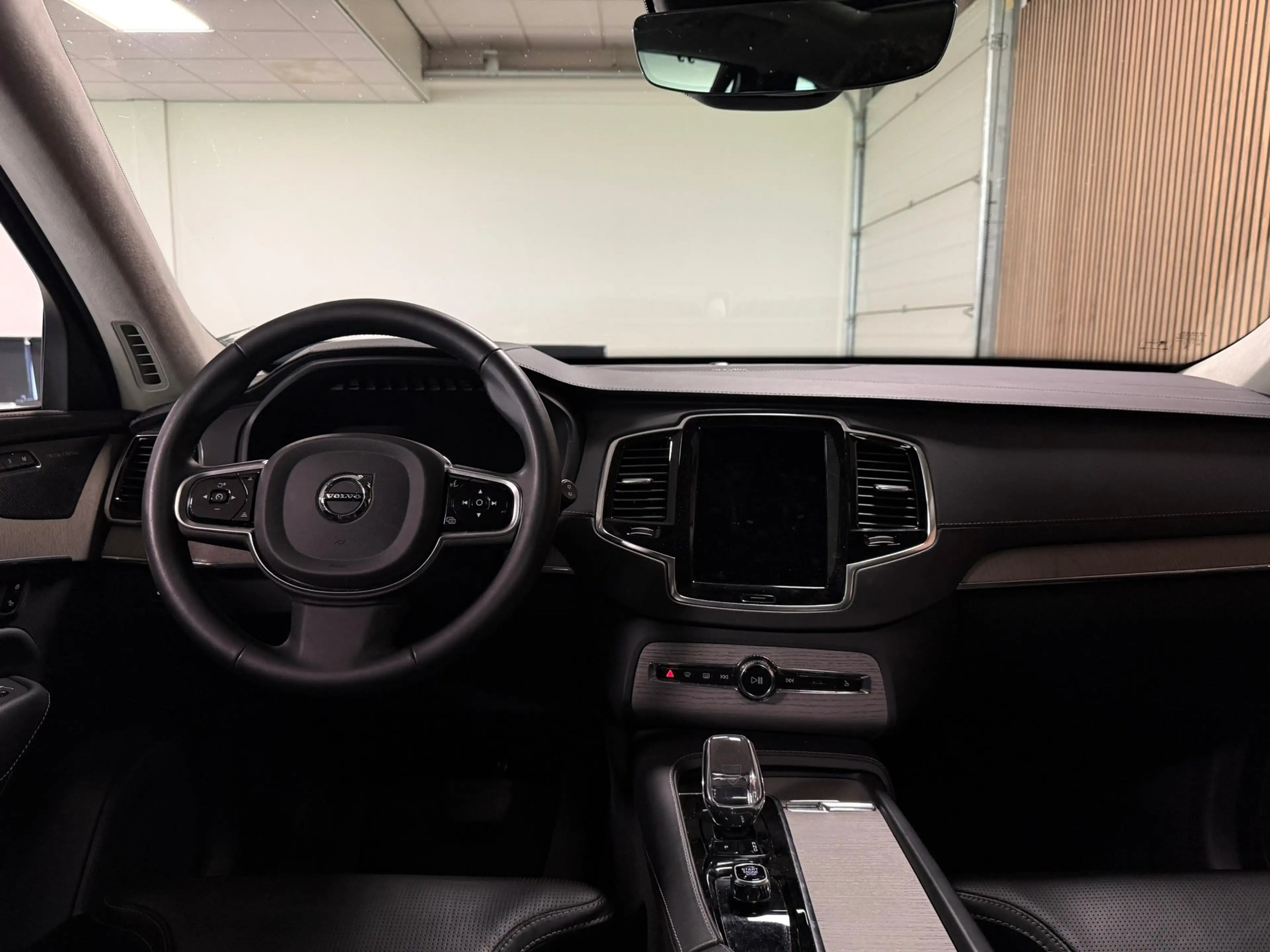 Volvo XC90 T8 AWD Recharge Ultra Dark | Vol! | Luchtvering | — photo 18