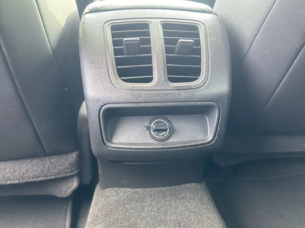 Ford Taurus снимка Ford Taurus