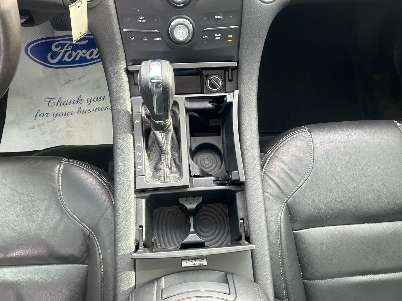 Ford Taurus снимка Ford Taurus
