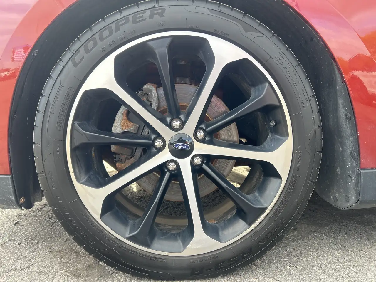 Ford Taurus снимка Ford Taurus