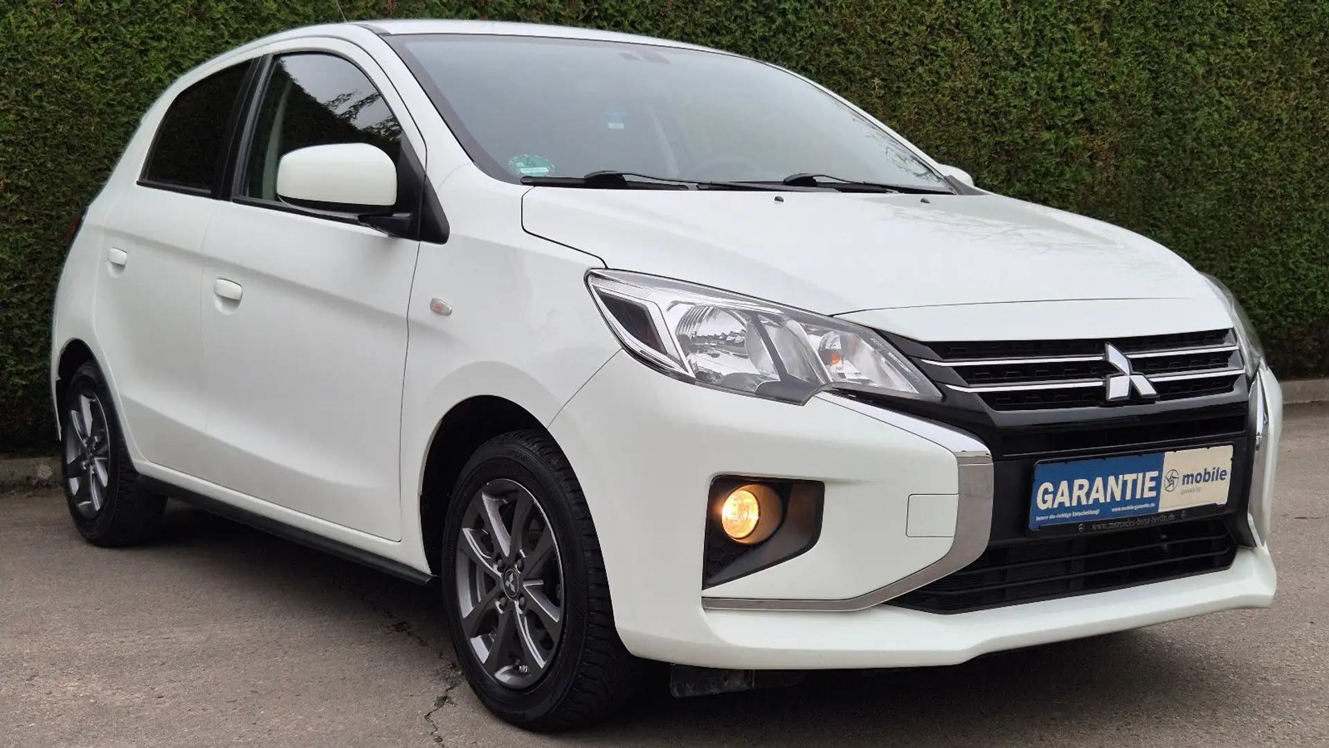 Mitsubishi Space Star 1.2 Top ClearTec/KAMERA/SHZ/StartStop Weiß - 1
