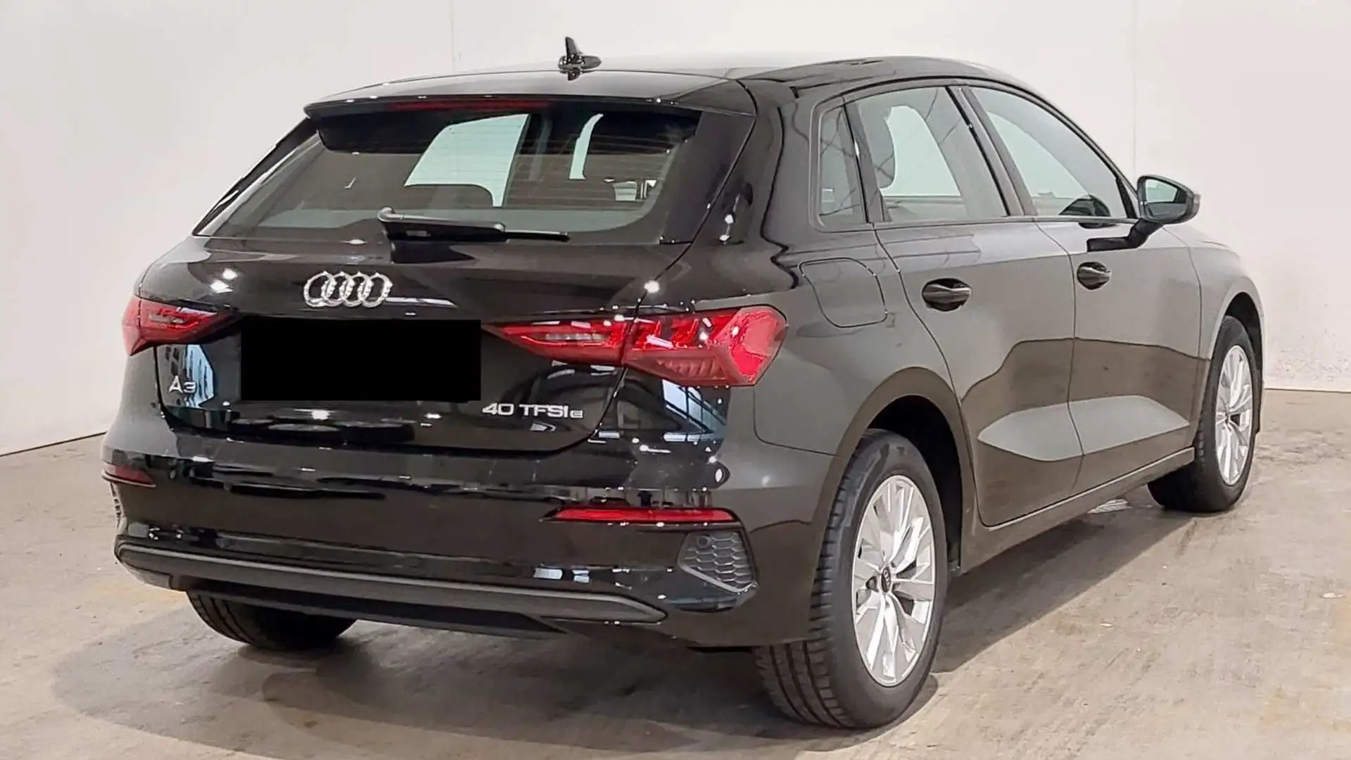 Audi A3 Sportback 40e NAVI+/LED/VIRTUAL Schwarz - 2
