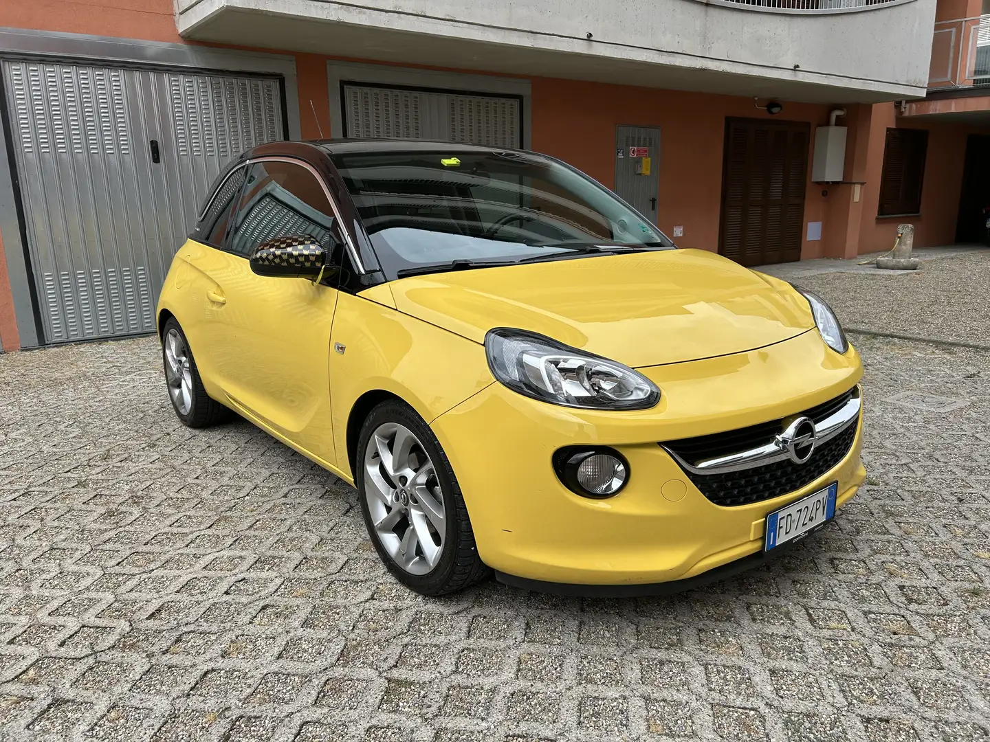 Opel Adam 1.2 Glam 70cv E6 NEOPATENTATI - 1