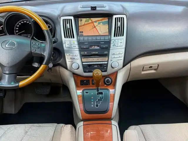 Lexus RX view 11