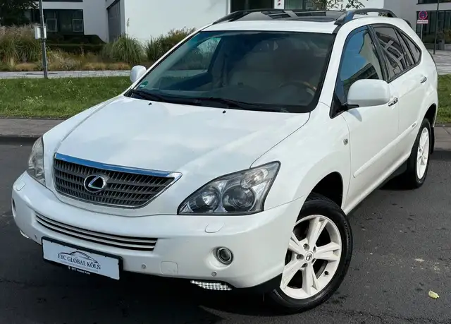 2009 Lexus RX in White for sale