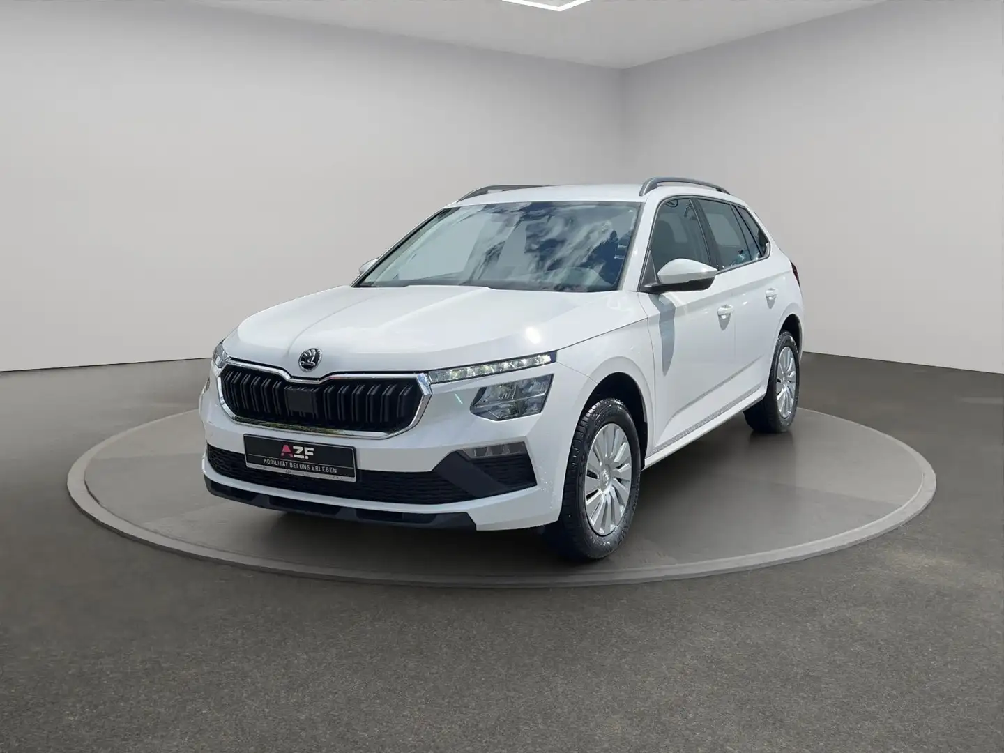 Skoda Kamiq Essence 1.0 TSI 5-Gang LED+SHZ+PDC+GRA Weiß - 2