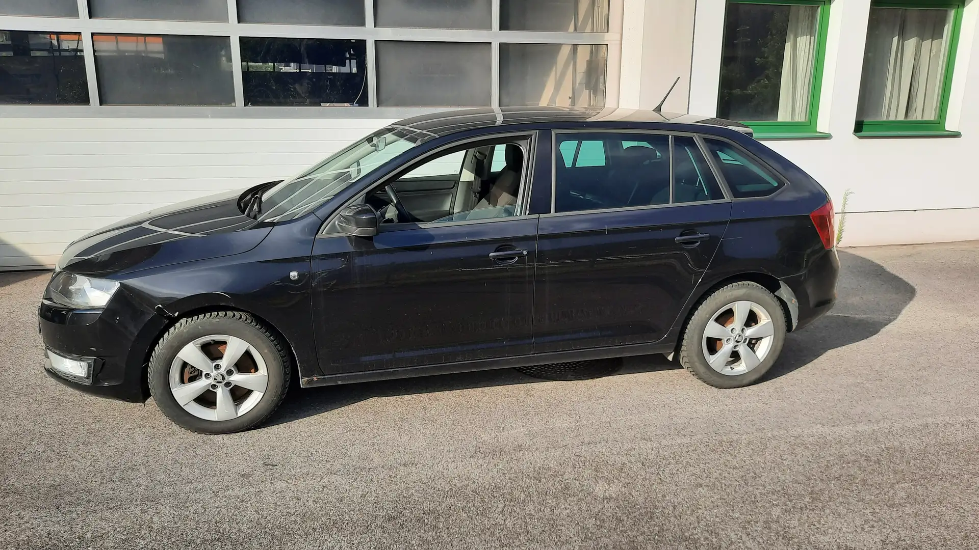 Skoda Rapid/Spaceback Rapid 1,2 Active TSI Green tec Noir - 1