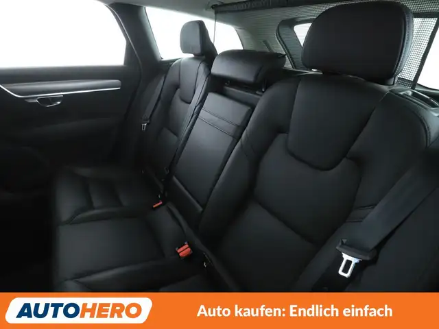 Volvo V90 view 14