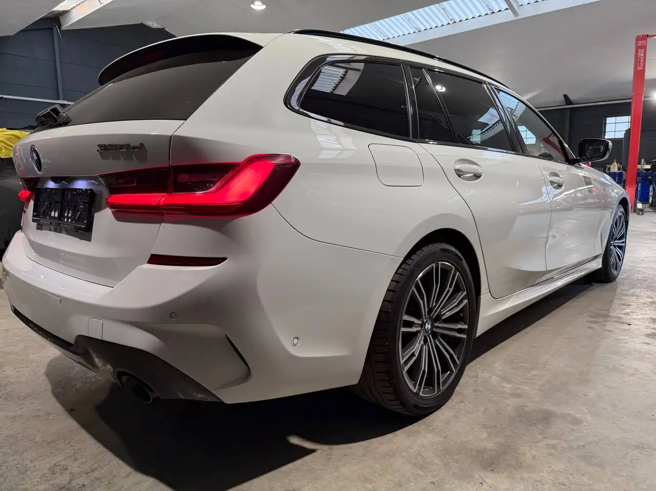 BMW 320 Touring 320 X DRIVE MHEV 4X4, миниатюра 11