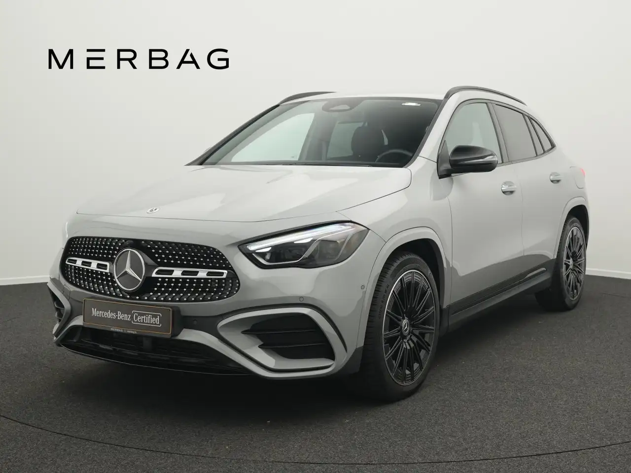 Mercedes-Benz GLA 200