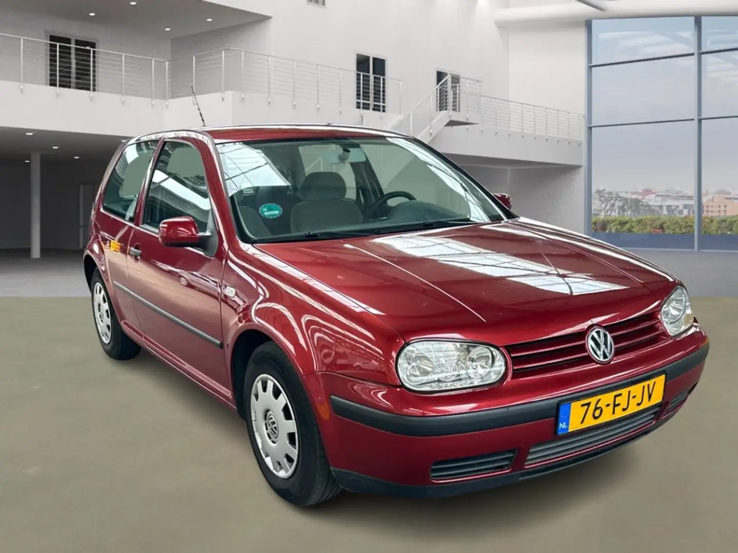 Volkswagen Golf 1.6 Trendline/LPG G3 Rouge - 2