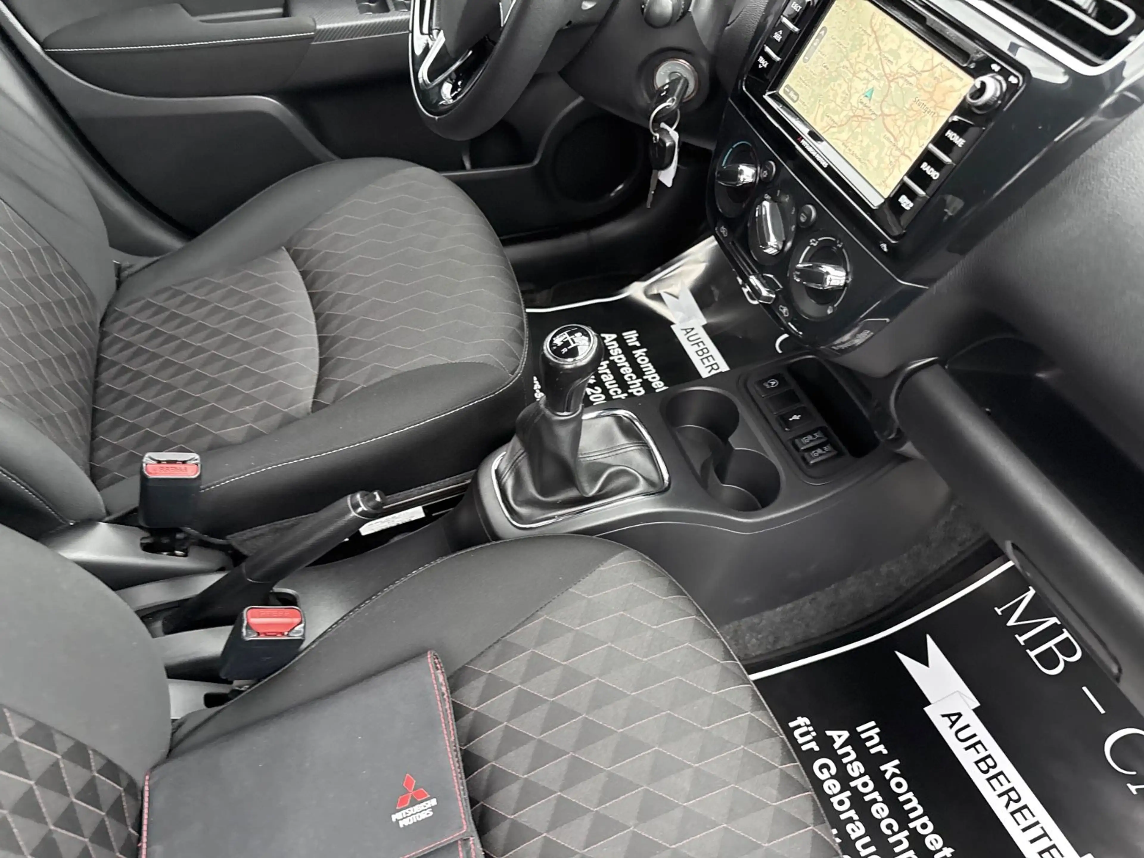 Mitsubishi Space Star Intro Edition+*NAVI*PDC*ALU* — photo 9