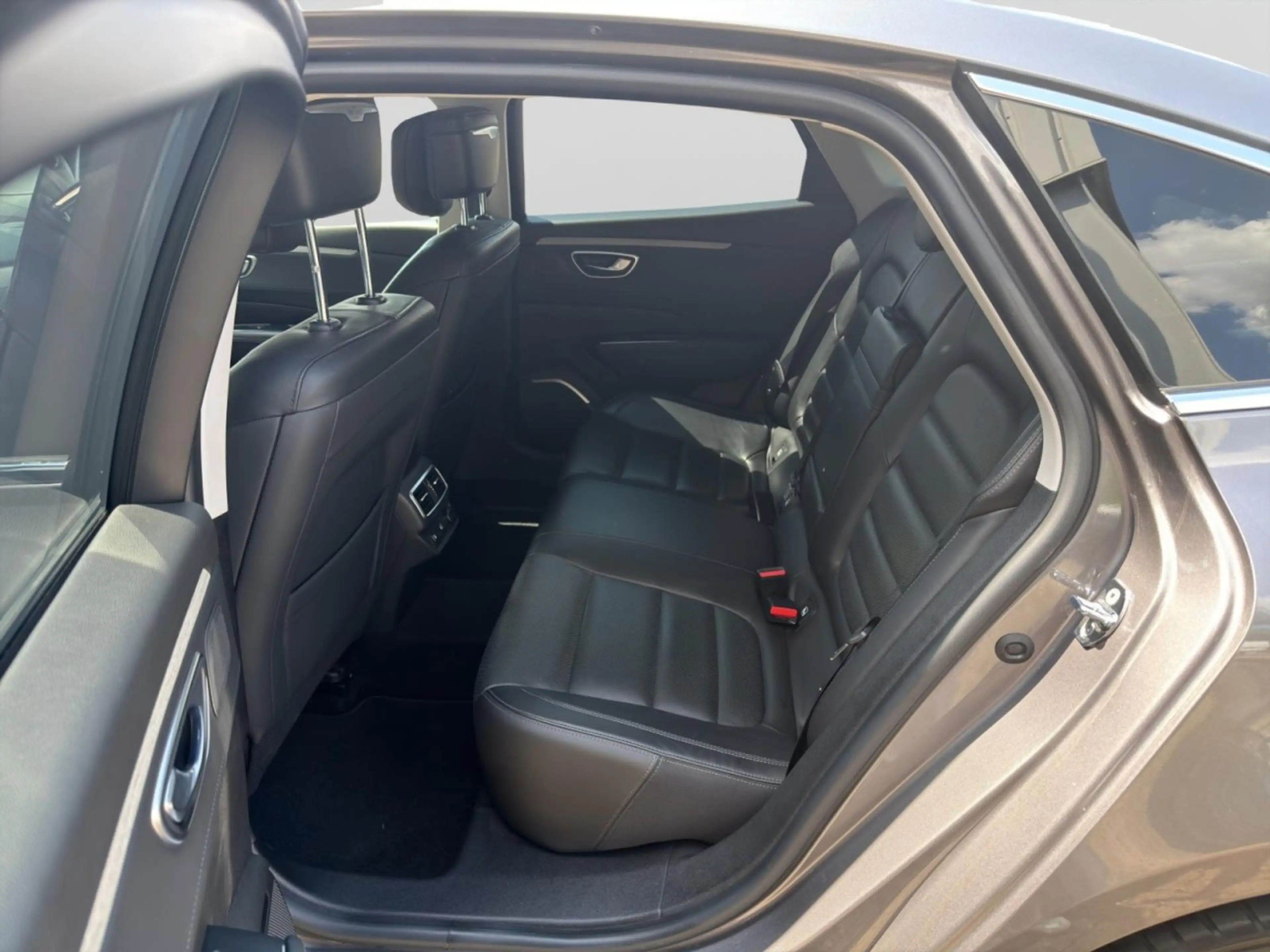 Renault Talisman Initiale Paris TCe 225 EDC GPF Klima Navi Leder — photo 14