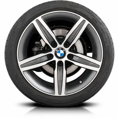 BMW 1 Series view 6