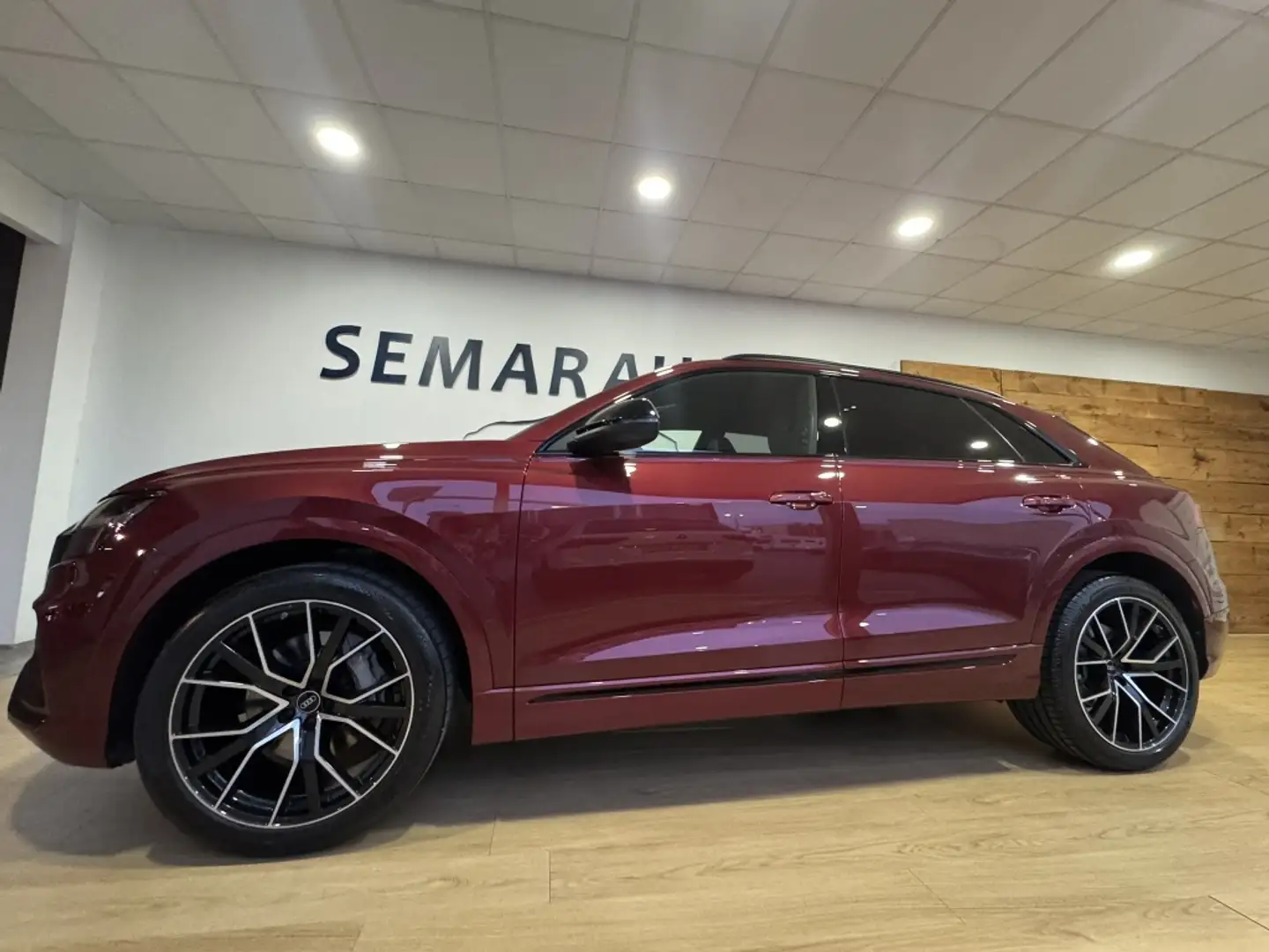 Audi Q8 50 TDI Black line quattro tiptronic Mauve - 2