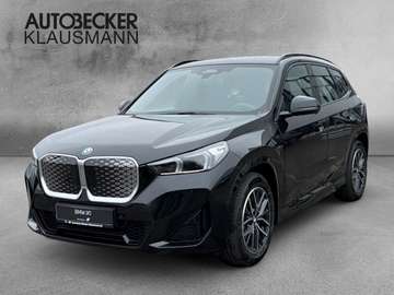 eDrive20 M Sport LMR 18'' AD AHK-klappbar El. Pano