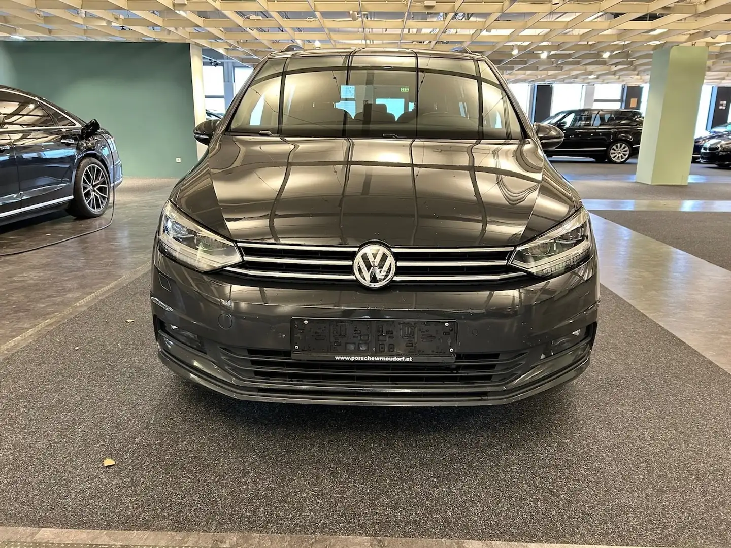 Volkswagen Touran Touran Sky 1,6 SCR TDI *1. Besitz/Pickerl neu* Grau - 2