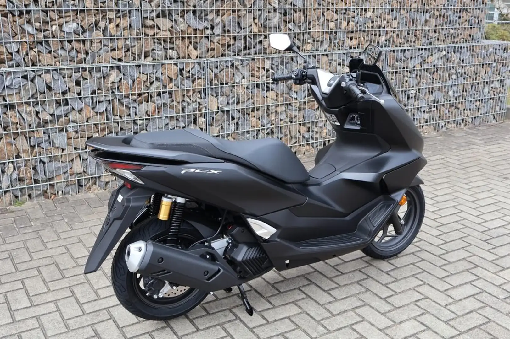 Honda PCX 125 Zwart - 1