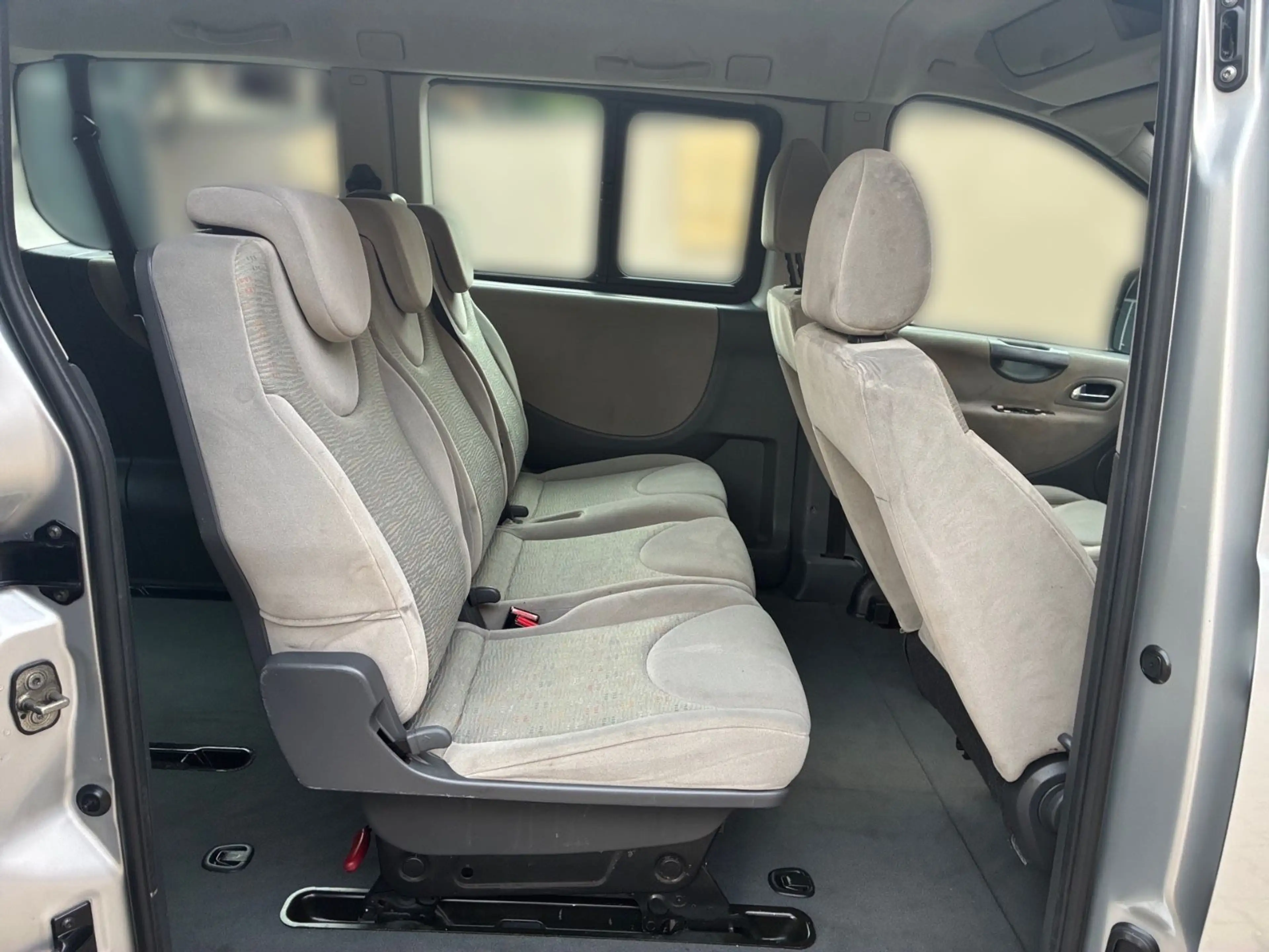 Fiat Scudo Panorama Family L1H1 120 Multijet 5 Sitze — photo 14