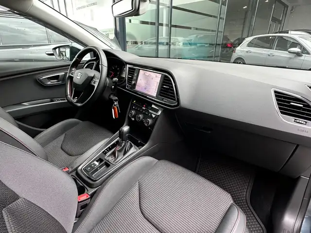Seat Leon Leon view 14