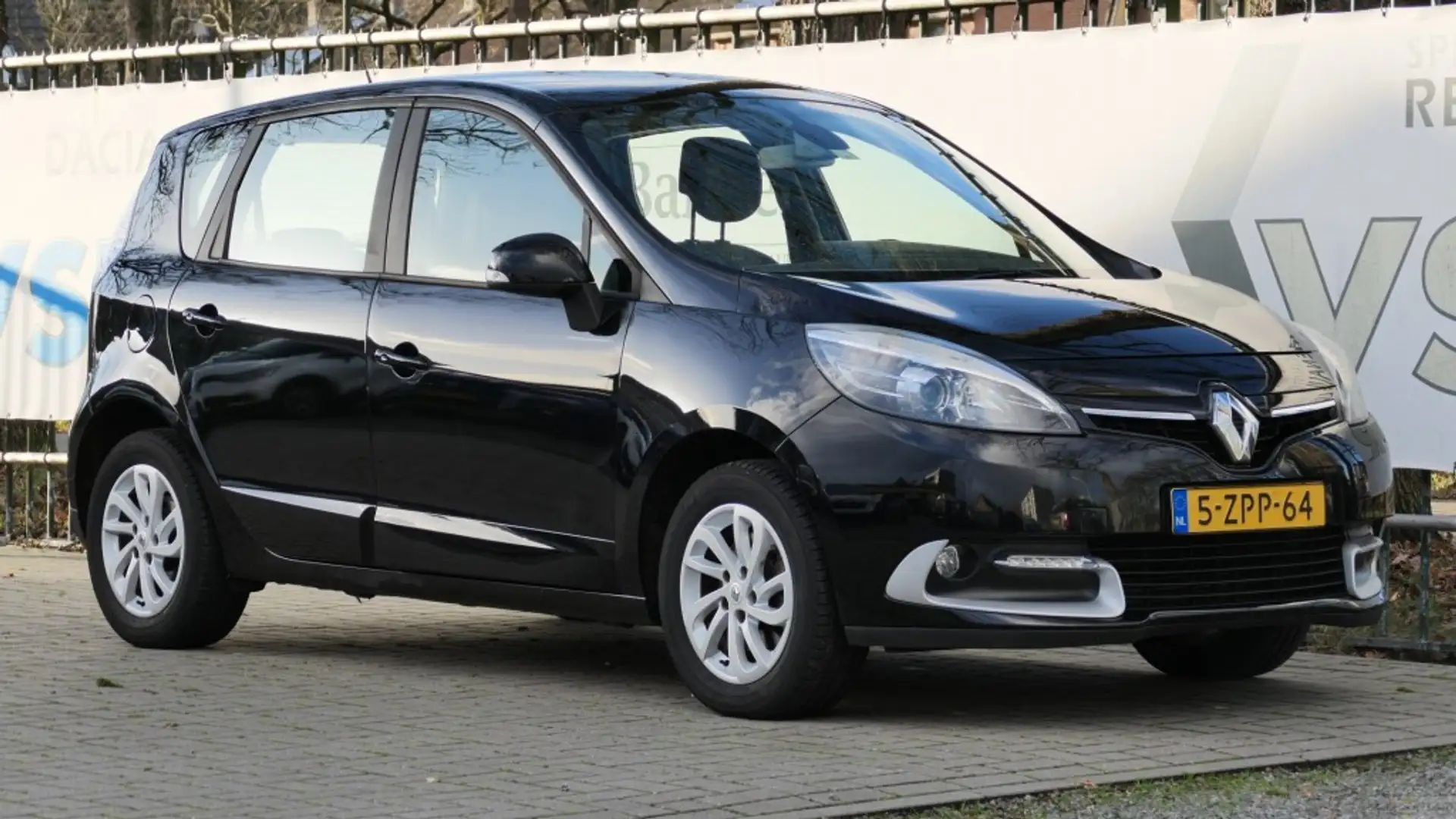 Renault Scenic TCe 115 Limited Zwart - 1