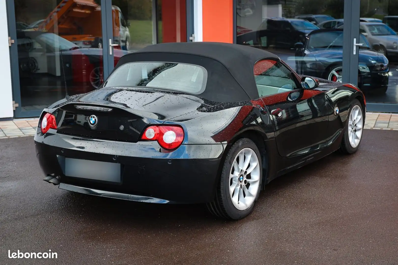 BMW Z4 2.2 Cabriolet 170ch Schwarz - 2