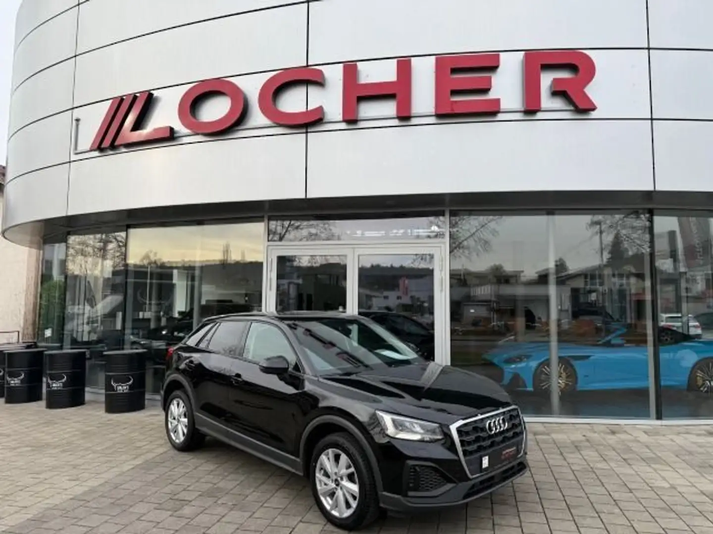 Audi Q2 35 TFSI S tronic Navi/LED/ACC/Kamera/elektr.H Schwarz - 1