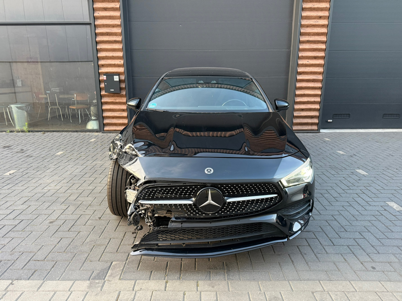 Mercedes-Benz CLA 250 Shooting Brake e AMG Line - Full option - Pano - 3 — photo 2
