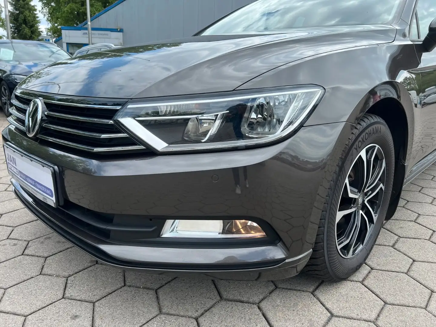 Volkswagen Passat Lim 1.4TSI SHZ|Alu|Navi|AC Schwarz - 2