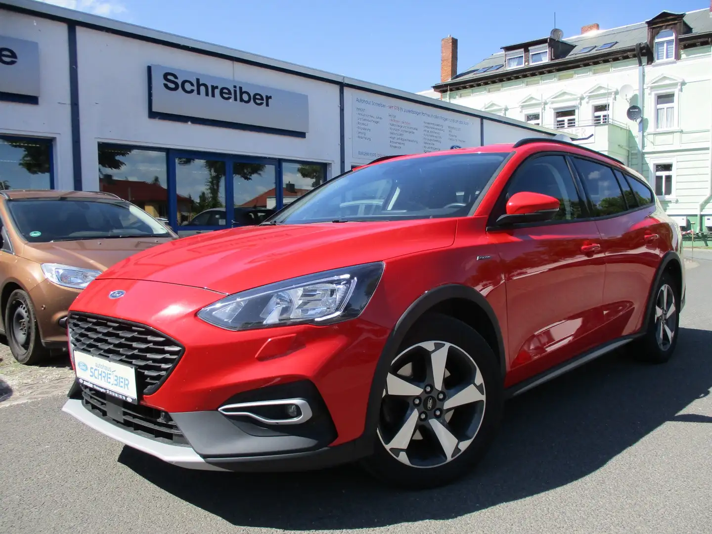Ford Focus Focus Turnier 1.0 EcoBoost S&S Aut. ACTIVE, AHK Rojo - 1