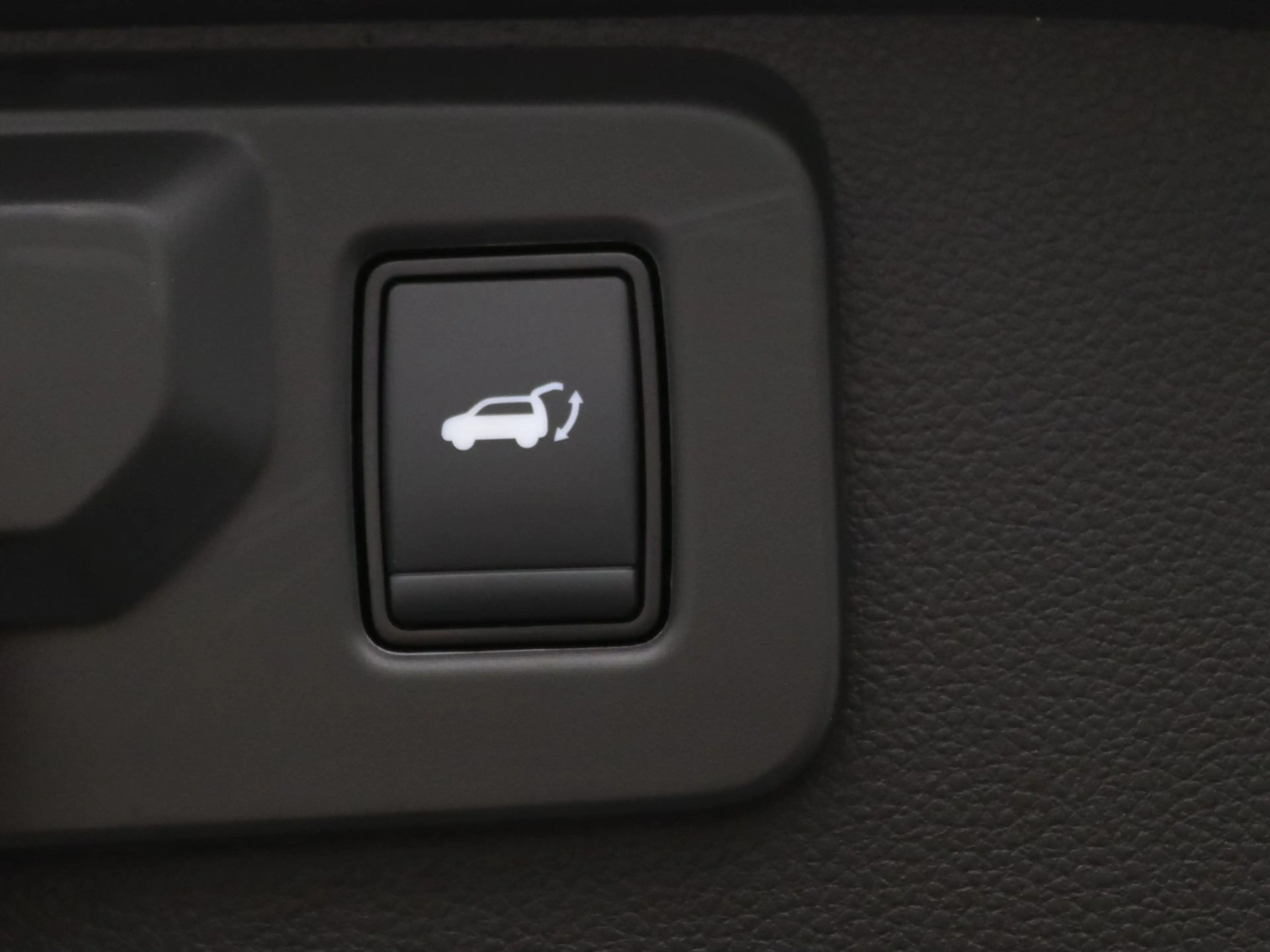 Mitsubishi Grandis HEV Instyle 160pk Harman Kardon | 360° Camera | St — photo 32