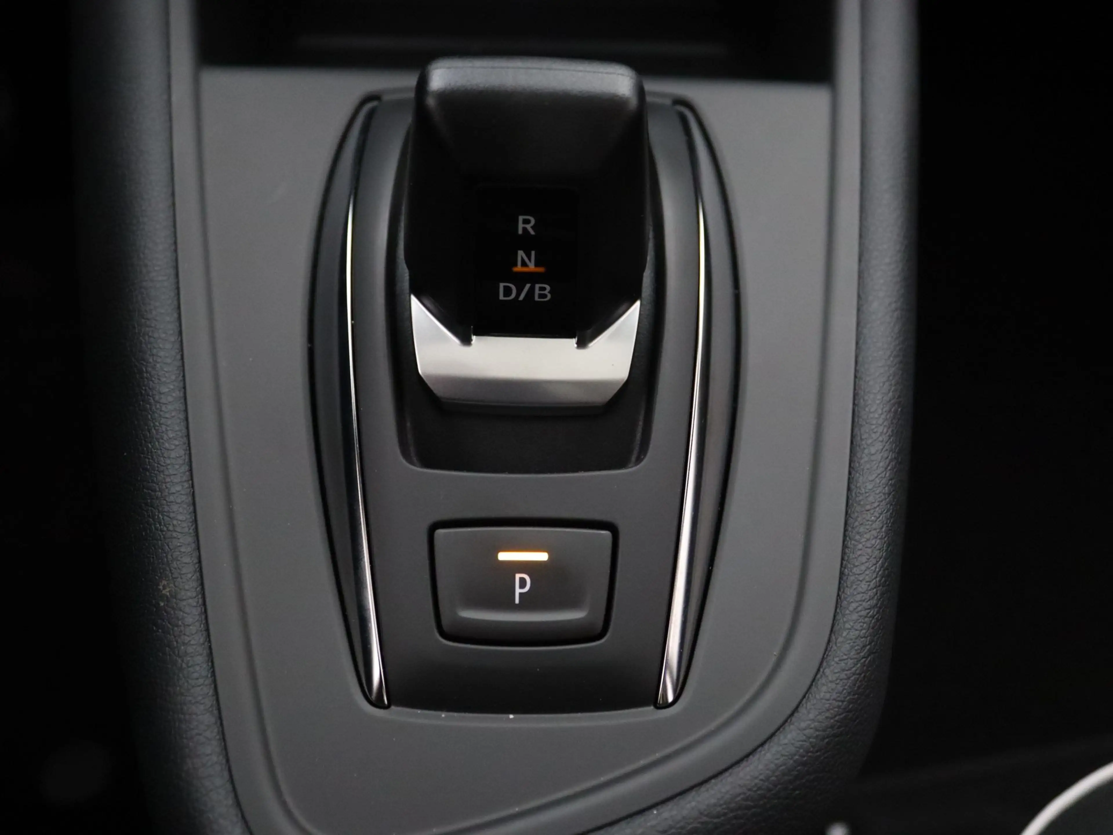 Mitsubishi Grandis HEV Instyle 160pk Harman Kardon | 360° Camera | St — photo 17
