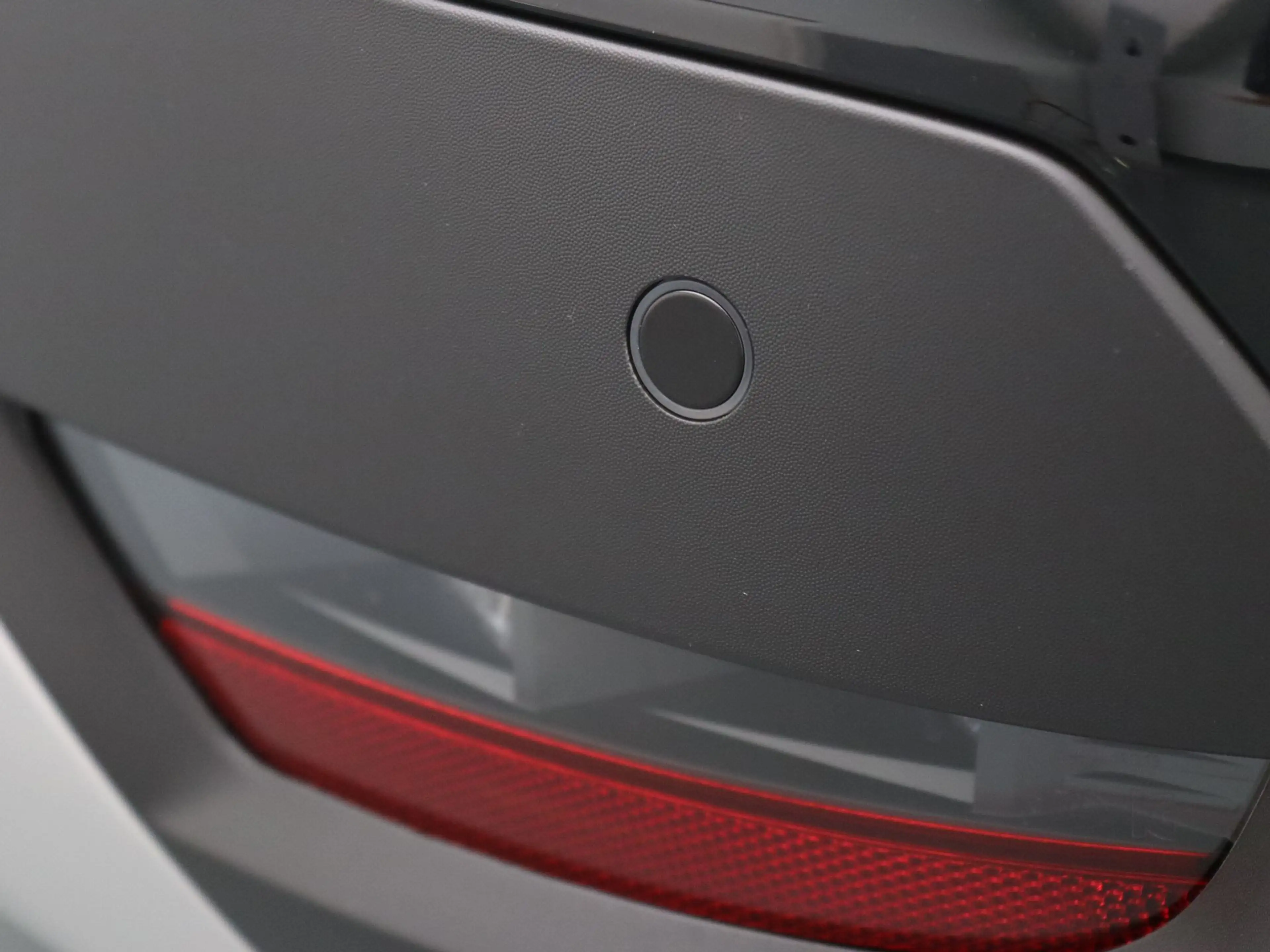 Mitsubishi Grandis HEV Instyle 160pk Harman Kardon | 360° Camera | St — photo 35