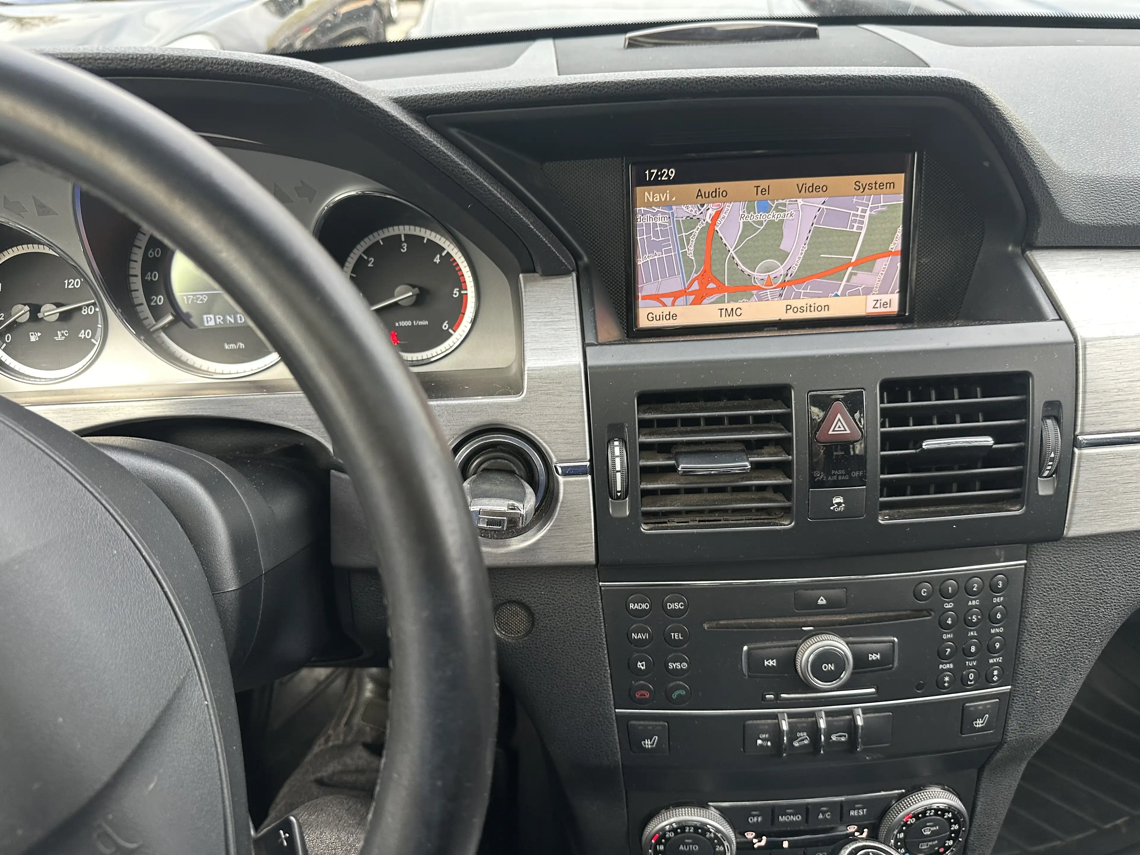 Mercedes-Benz GLK 350 CDI 4Matic PANORAMA F-1 MEMORY LOGIC 7 VOLL EXTRAS — photo 7