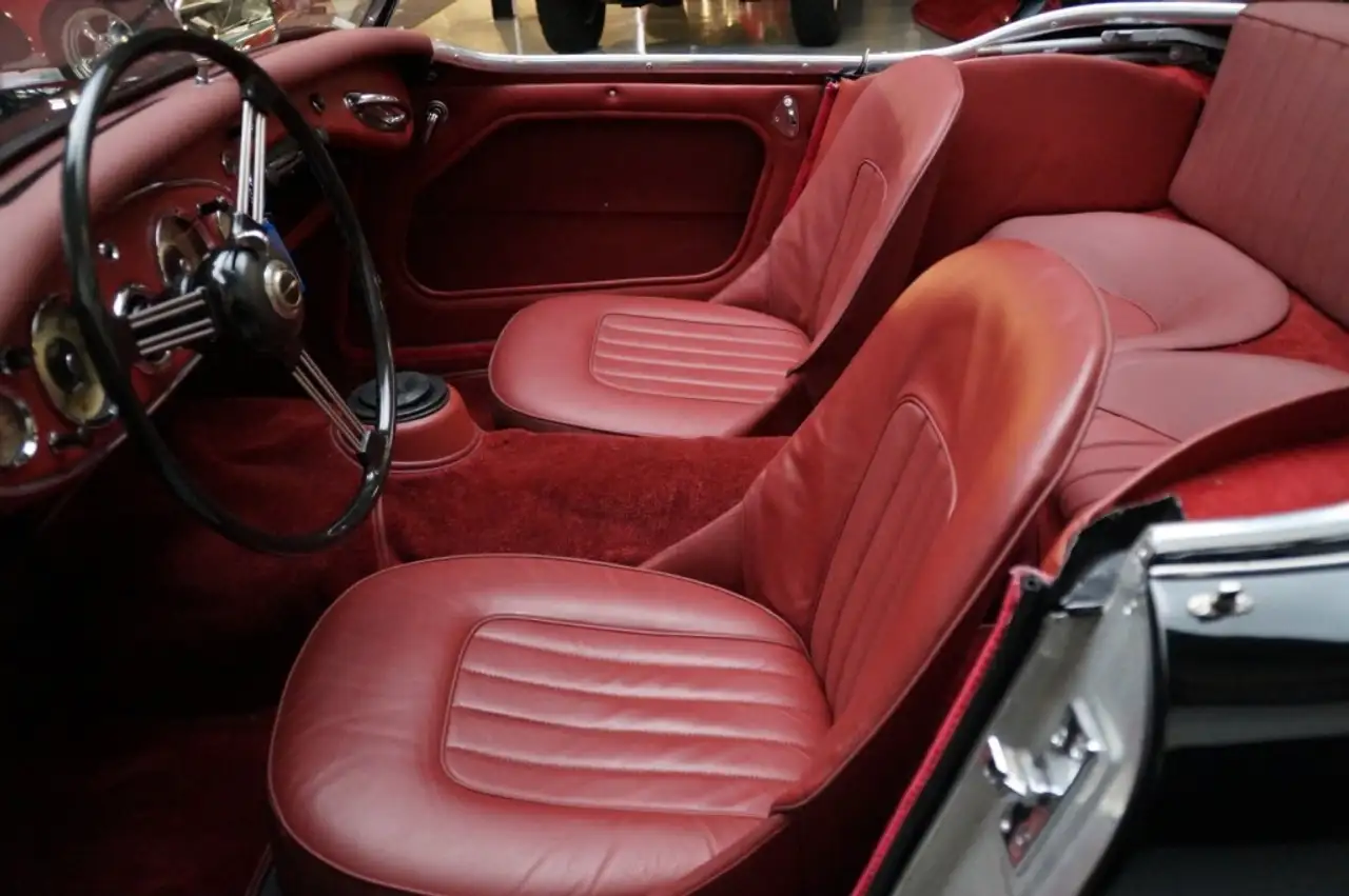 Austin-Healey 3000 MK2 Restored (1962), foto 8