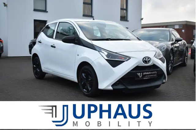 Toyota AYGO X-Business 72Ps Bluetooth/Klima/GJR