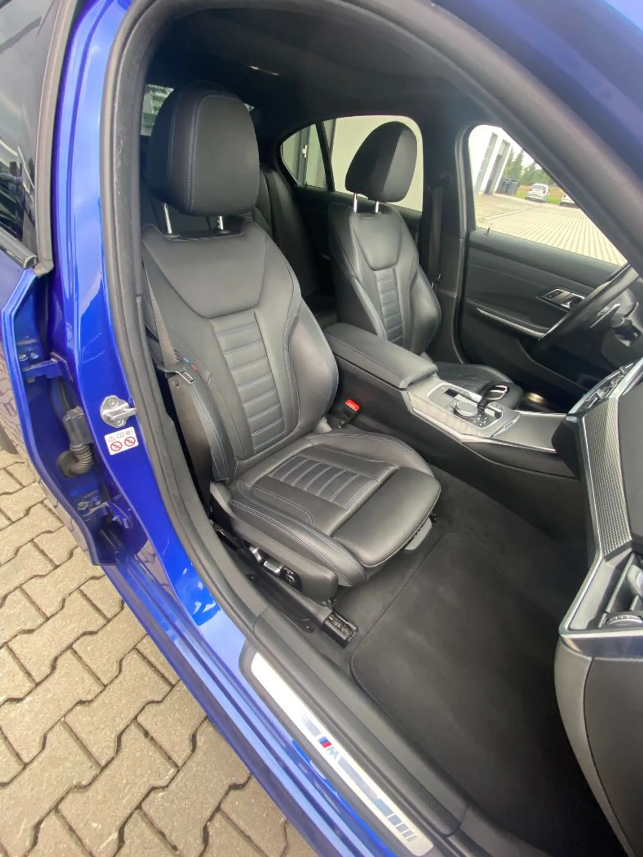 BMW 330 i Lim/MSPORT/HUD/LASER/360°/ACC/STANDHZ/H&K/ — photo 11