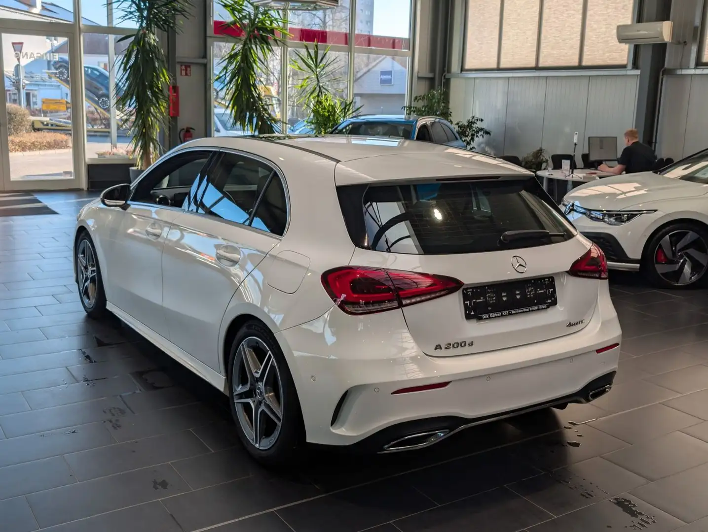 Mercedes-Benz A 200 d 4Matic AMG Line Navi AHK 1.Hand Beyaz - 2