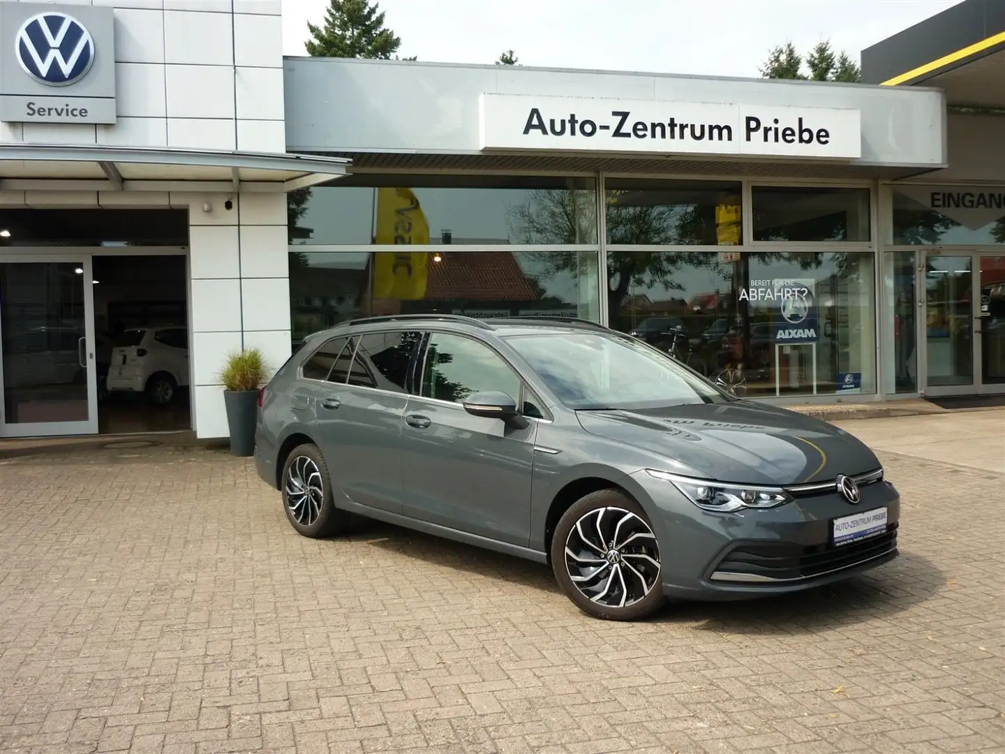 Volkswagen Golf VIII Variant Style 1,5 eTSI DSG+Navi+Standh Gris - 1