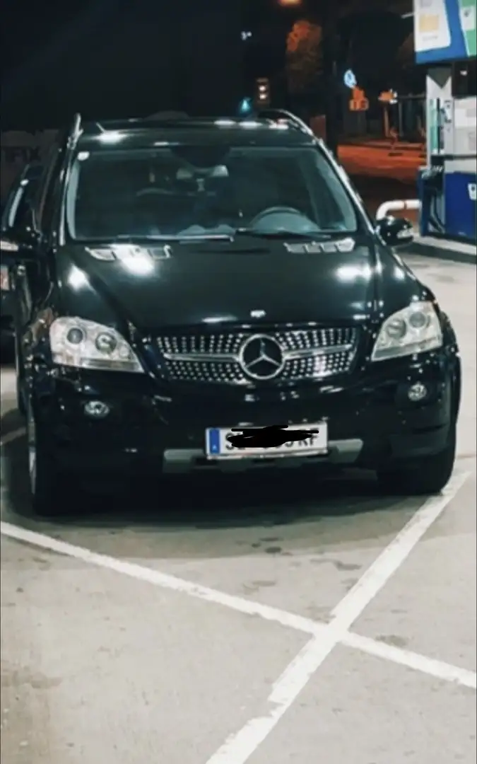 Mercedes-Benz ML 320 CDI 4Matic 7G-TRONIC Schwarz - 1