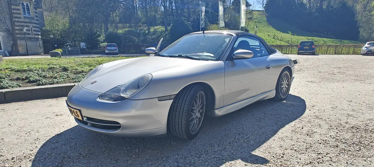 Porsche 911 3.4 Carrera met volledig gereviseerde motor, foto 2