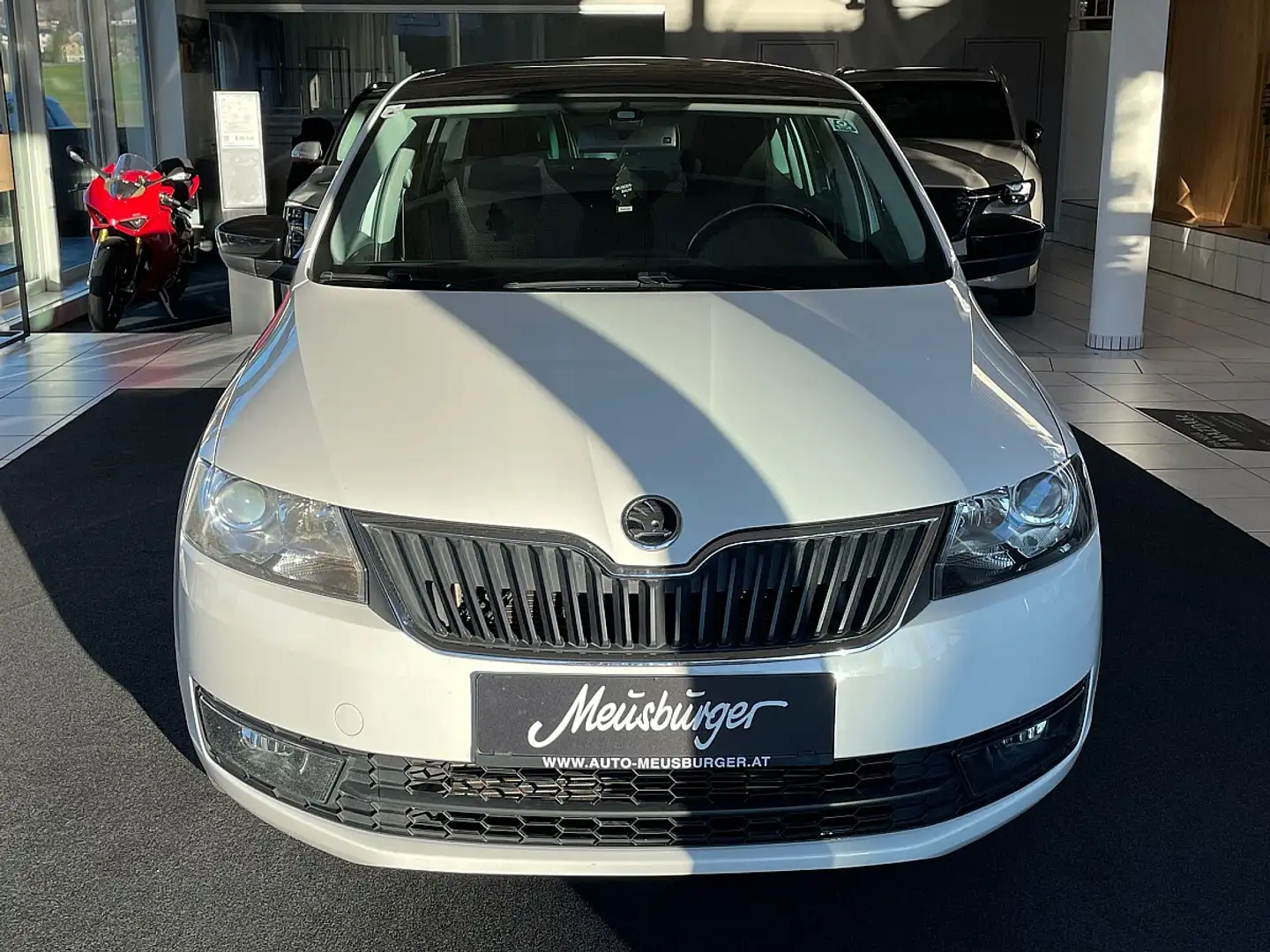 Skoda Rapid/Spaceback Rapid Spaceback 1,4 TSI Ambition DSG Weiß - 2