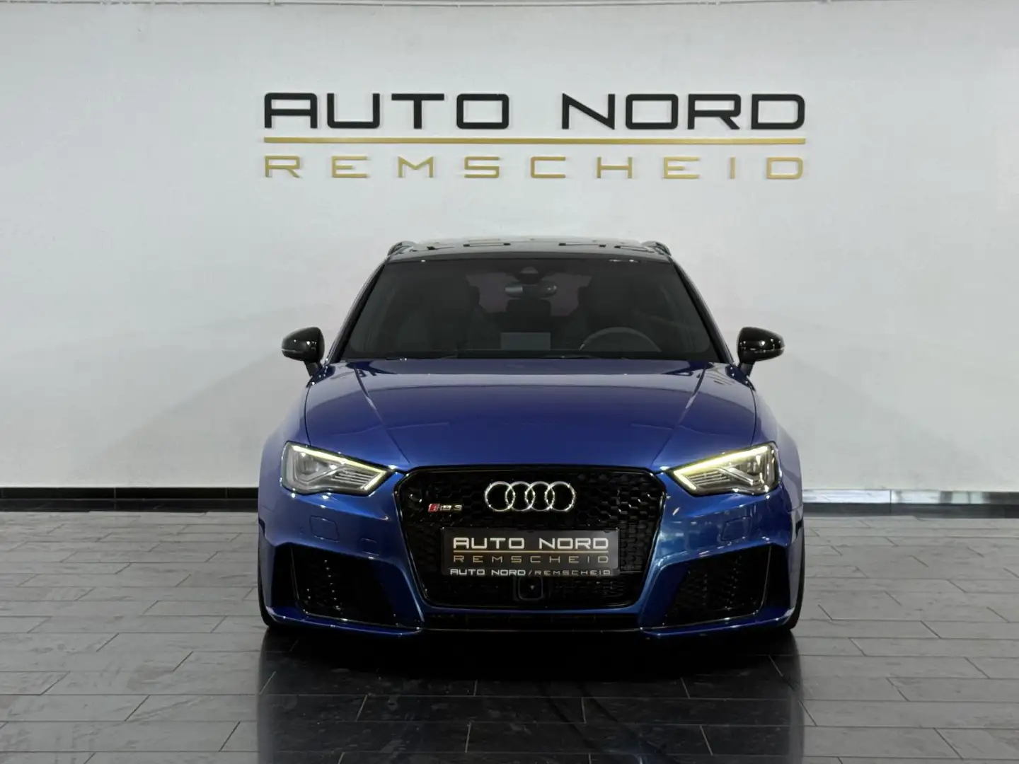 Audi RS3 2.5 TFSI quat.*Schale*Pano*OZ*Magnetic*ACC* Blau - 2