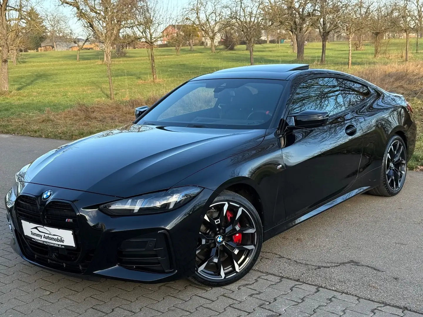 BMW M440 i xDrive M Sport Pro Standheizung H&K 19" Noir - 1