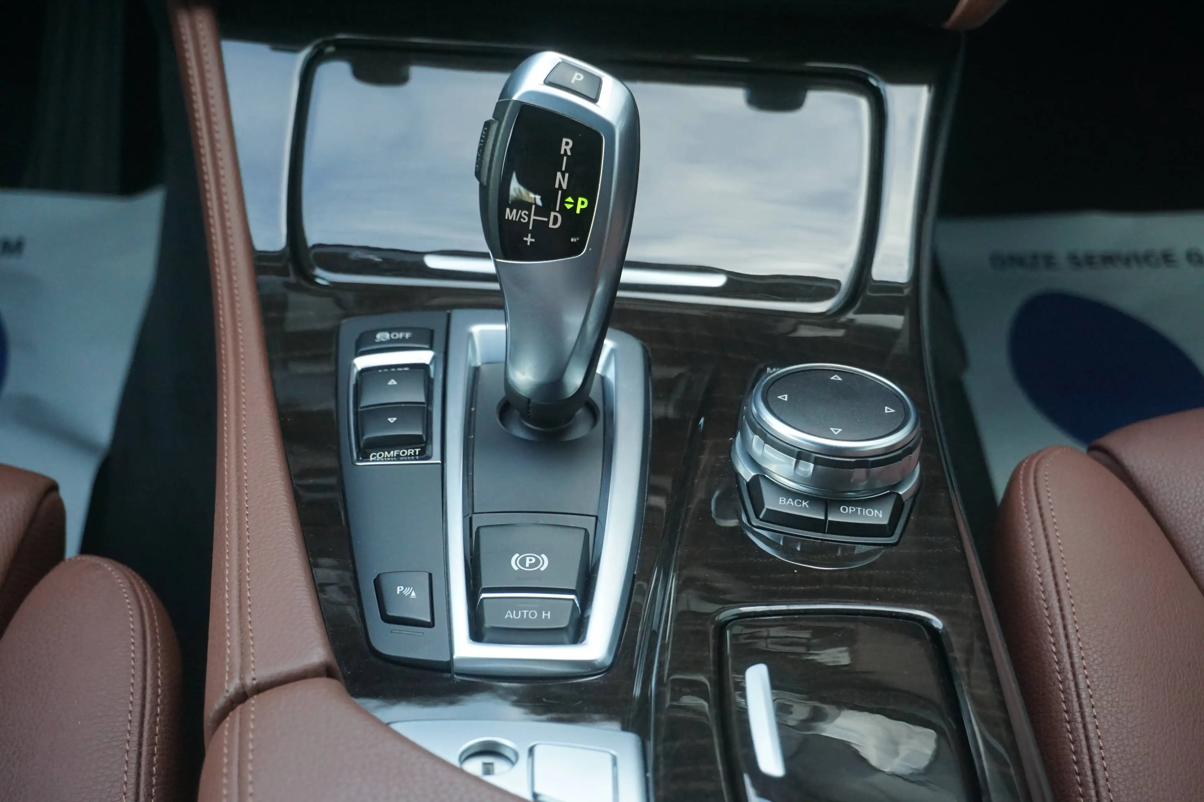 BMW 518 518 dA-Navi-Leder-Memory-Aut-CruiseC-ZetelV-Garantie — photo 10