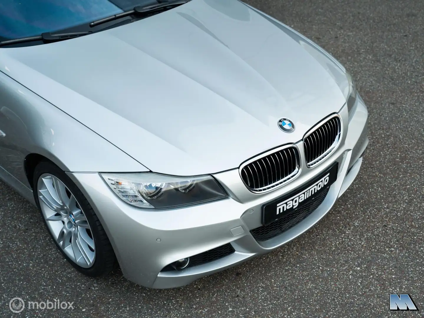 BMW 325 3-serie Touring 325i High Executive Zilver - 2