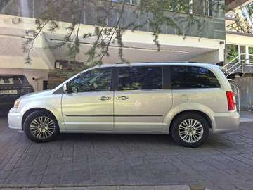 Voyager 2.8CRD Platinum Aut. Platinum