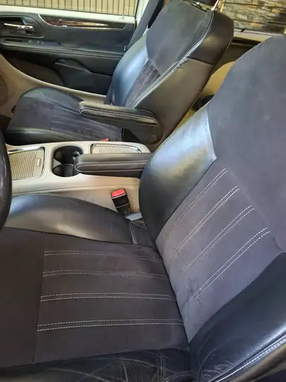Lancia Voyager 2013, foto 8