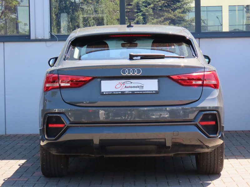 Audi Q3 Sportback 35 TFSI Autom. Leder Sitzheizung — photo 8